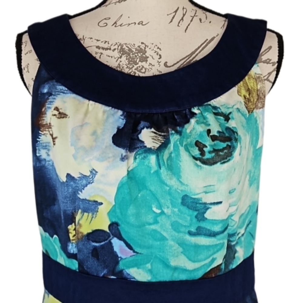 Retro Blue Floral Dress - Picture 2 of 5